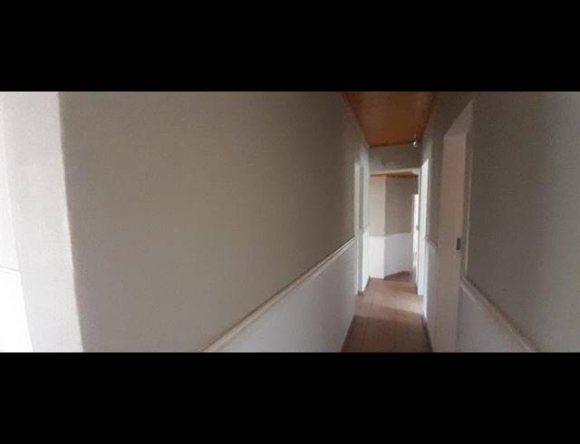 LAND PROPERTY TO RENT IN MONAVONI